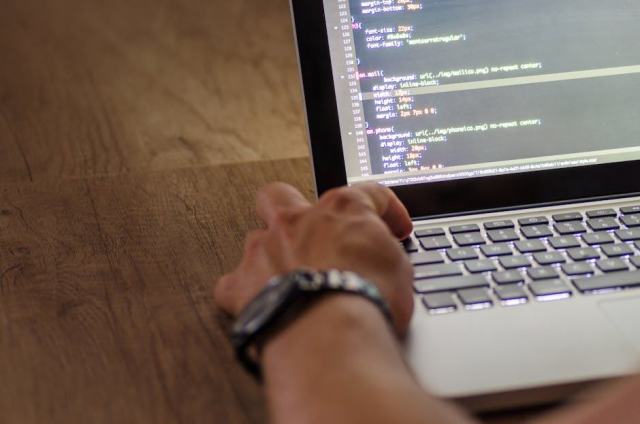 Freelance digital : lancer et développer votre activité indépendante Freelance digital : lancer et développer votre activité indépendante