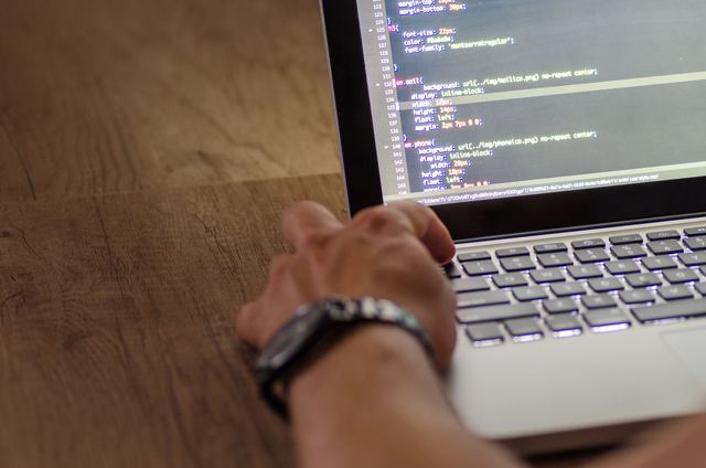 Freelance digital : lancer et développer votre activité indépendante Freelance digital : lancer et développer votre activité indépendante